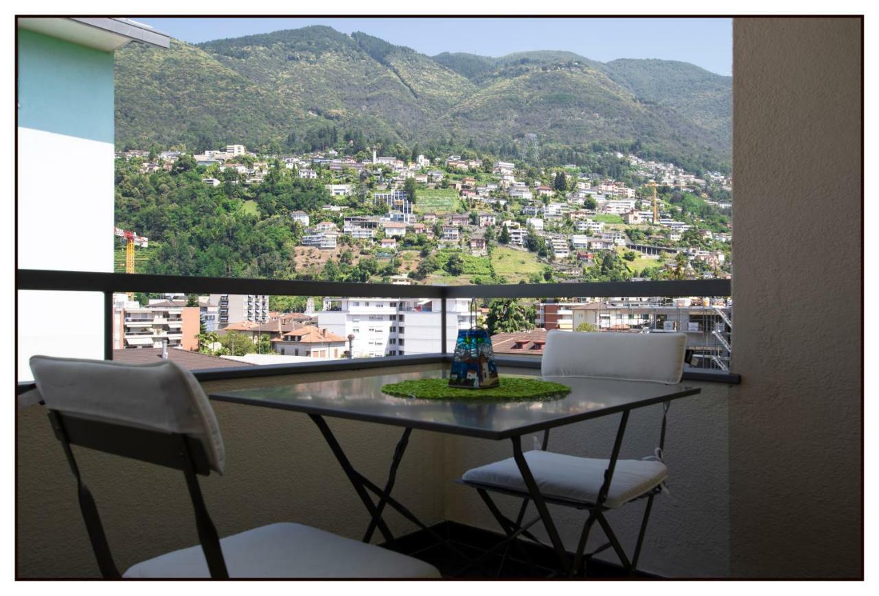 Schoene Ferienwohnung Mit Panoramablick Локарно Экстерьер фото